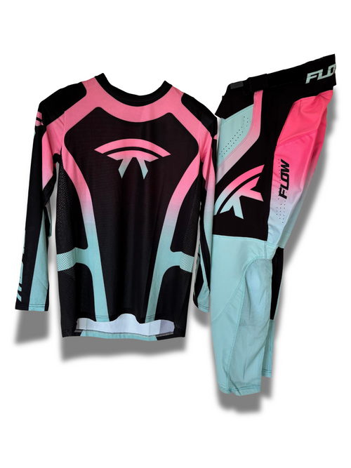 Flow SZN25 blue/pink