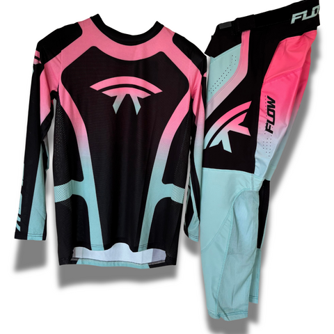 Flow SZN25 blue/pink